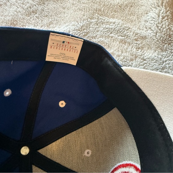 Chicago Cubs Blue and White Baseball Cap - Picture 6 of 9